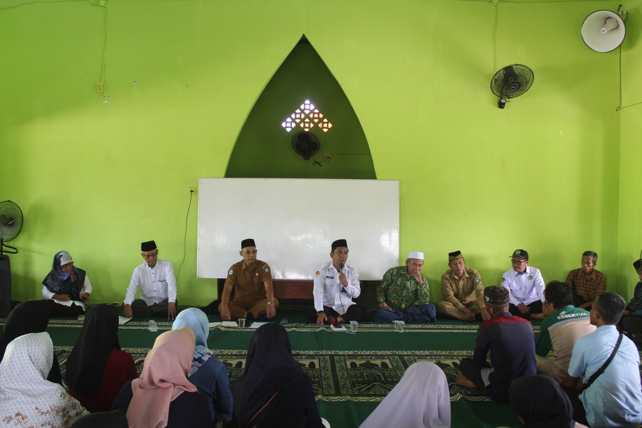 Komite dan Kamad MAN Kubu Raya Gelar Pertemuan Bersama Orang Tua Siswa Baru Bahas Program Kerja, Keuangan, dan Dukungan Pendidikan