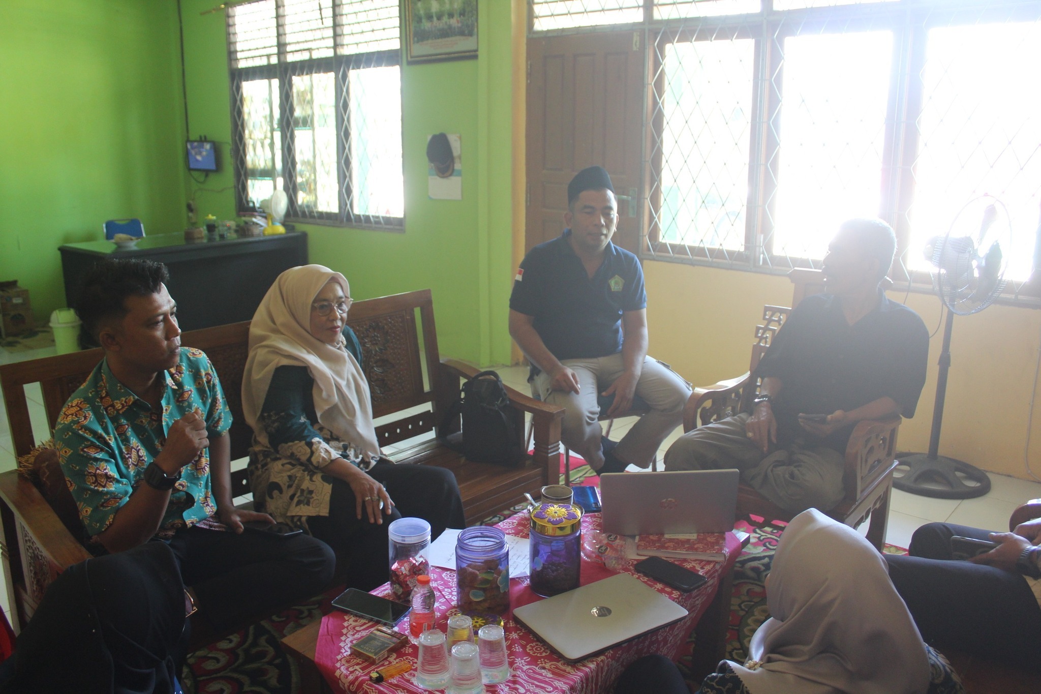 MAN 1 Kubu Raya dan MAN Filial 1 Kubu Raya Gelar Rapat Persiapan MATSAMA Tahun Ajaran 2025/2026